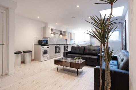 144 King Edwards Road, Swansea, Wales, SA1 photo 3