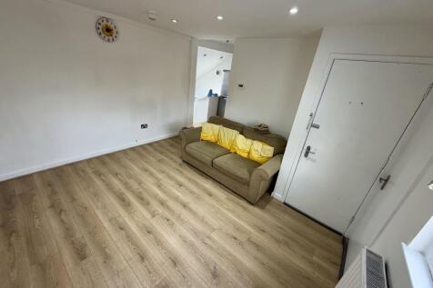 Egerton Crescent, Withington M20 photo 3