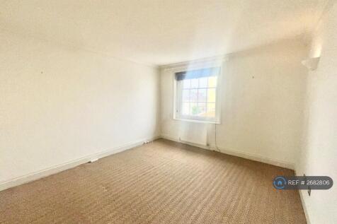 Bedroom 1 (Unoccupied)