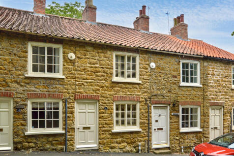 10 Caistor Lane T...