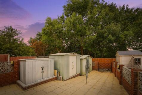 Dusk External Rear