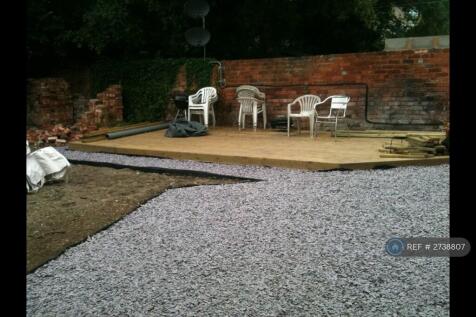 Large South Facing Garden With 30m2 Decked Area