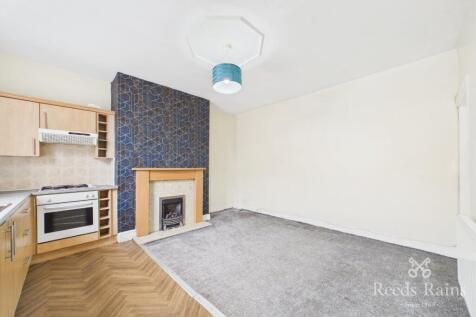 Kitchen/Living Area