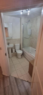 Ward View, Chatham, Kent, ME5 photo 5