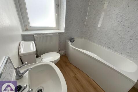 Edward Street, Abertillery photo 3