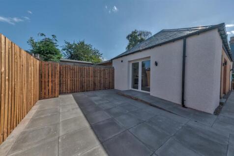 37 Church Street Newtyle-13.JPG