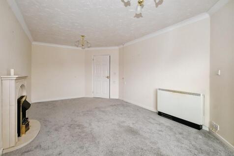 Montgomery Court, Coventry Road, Warwick, CV34 photo 3