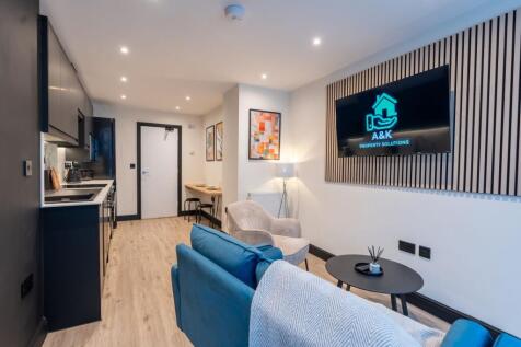 Lounge/Kitchen