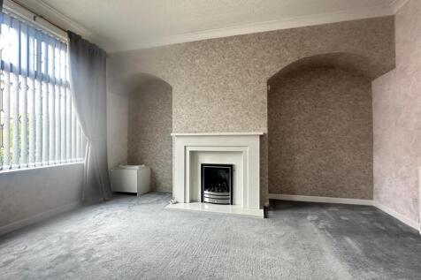 Rochdale, OL12 photo 3