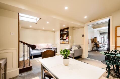 Camden Passage 19  7.jpg