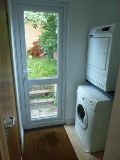 Utility Room.JPG