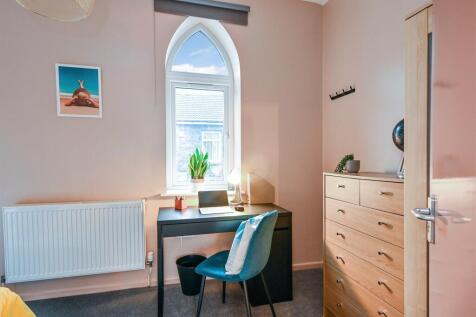 Room 7 16 Wood Road, Pontypridd photo 3