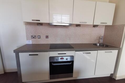Upper Blakeridge Lane, Batley photo 3