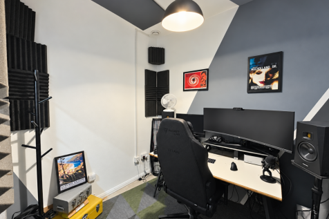 Podcast Room