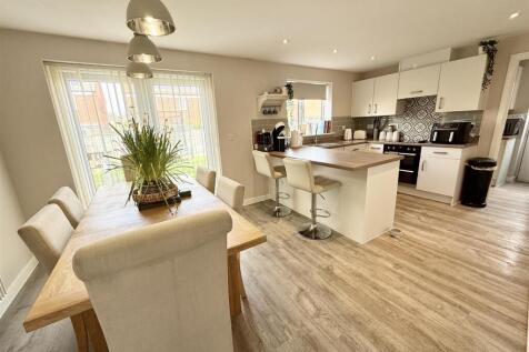 kitchen dining
