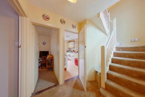 Entrance Hall (2).jpg