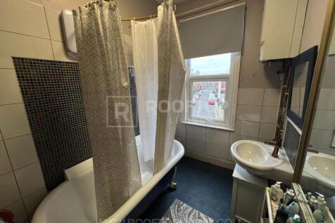 Inglewood Terrace, Leeds photo 5
