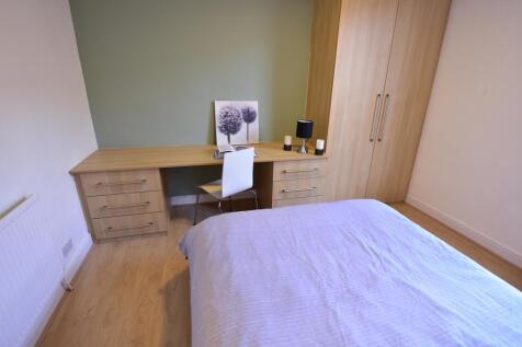 Meadow View, Hyde Park, Leeds LS6 1JQ photo 5