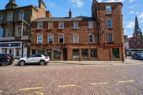 14B High Street Kirriemuir-1.jpg