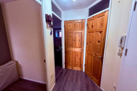 Makepeace Road, Northolt, UB5 5UH photo 5