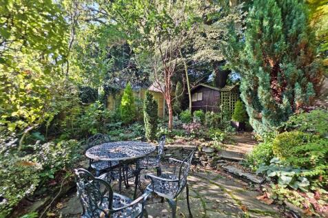 Seating &amp; Patios