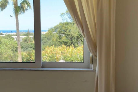 Villa 4 bedroom view