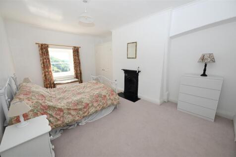 BEDROOM 3 (BIG VIEWS)