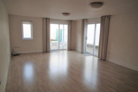 Living Room (002).jp