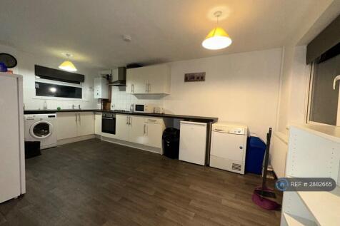 Very Large Kitchen/Dining Area