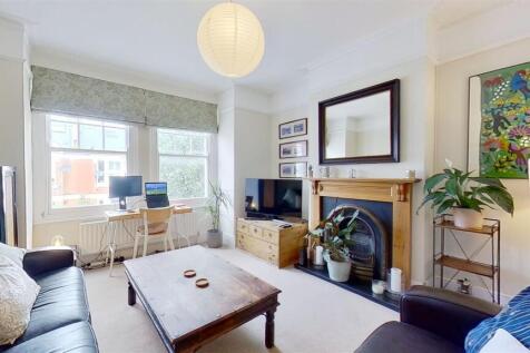 Quinton-St-Earlsfield-SW18-08052021_204437.jpg