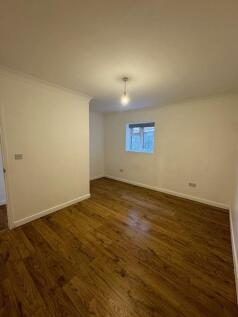 Wimborne Road BH9 2BY photo 4