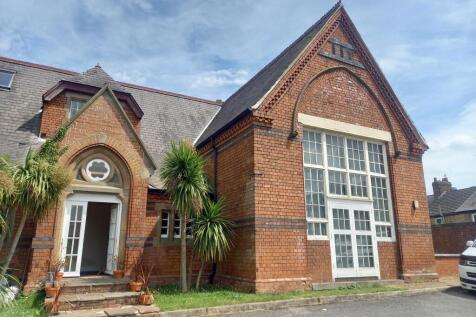 11 Devonshire Park