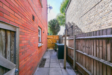 Property Image 28