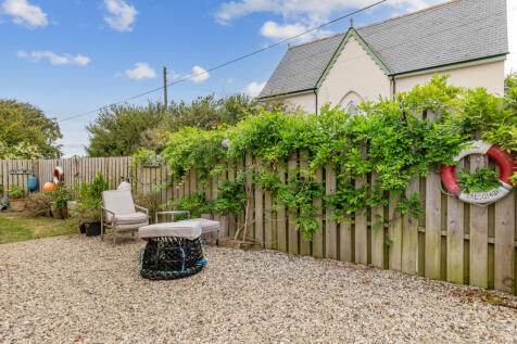 A08 - 2 Barnfield, East Allington - 260727