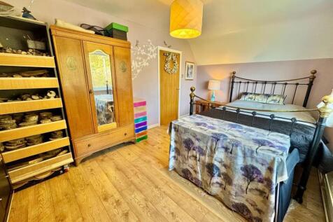 PHOTO-2025-04-07-09-41-02 (10).jpg