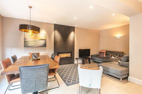 Extended sitting room