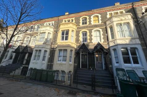 8 Bedroom Student property to Rent  |  Ideal for 