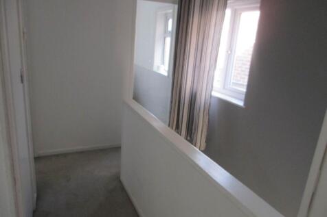 Chaingate Avenue, Southend On Sea photo 5