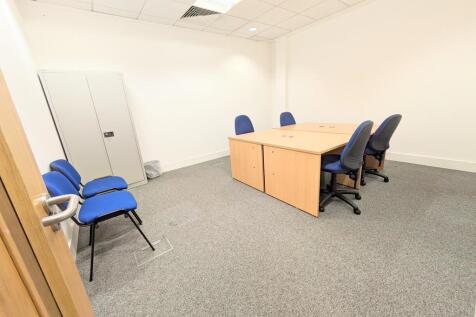 Office to rent Image 7