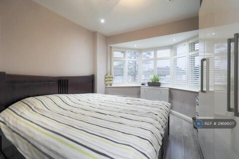Mount Park Road, Pinner, HA5 photo 5