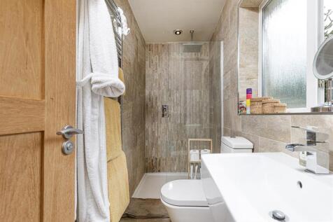 Bramleys Estate Agents - Oakfield Drive - Mirfield