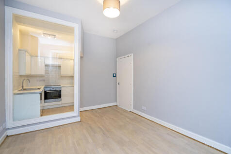 Broughton Road, Edinburgh photo 3