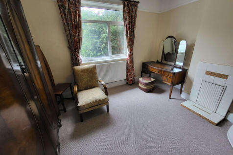 1 double bedroom in friendly house on Cowper Stre