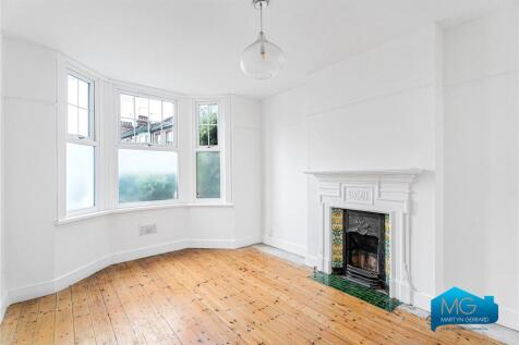 Grange Avenue, North Finchley, London, N12 photo 4