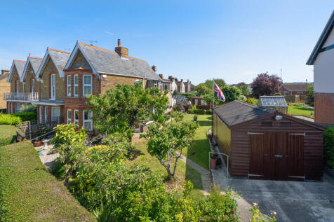 Garage &amp; Garden
