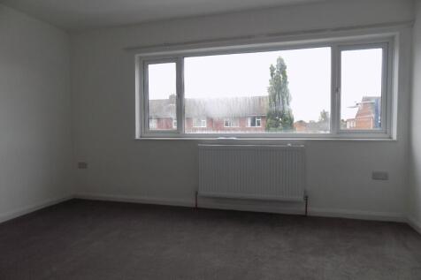 Leicester Street, CV12 photo 5