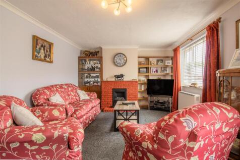 Leigh Crescent, 24-72.jpg