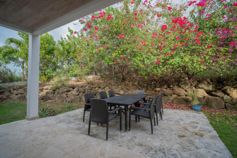 Exterior Dining Area