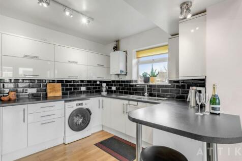 31 Queens Drive, Halesworth IP19 8DN (17).jpg