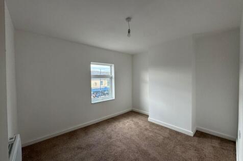 High Street, Redcar, North Yorkshire, TS10 photo 5